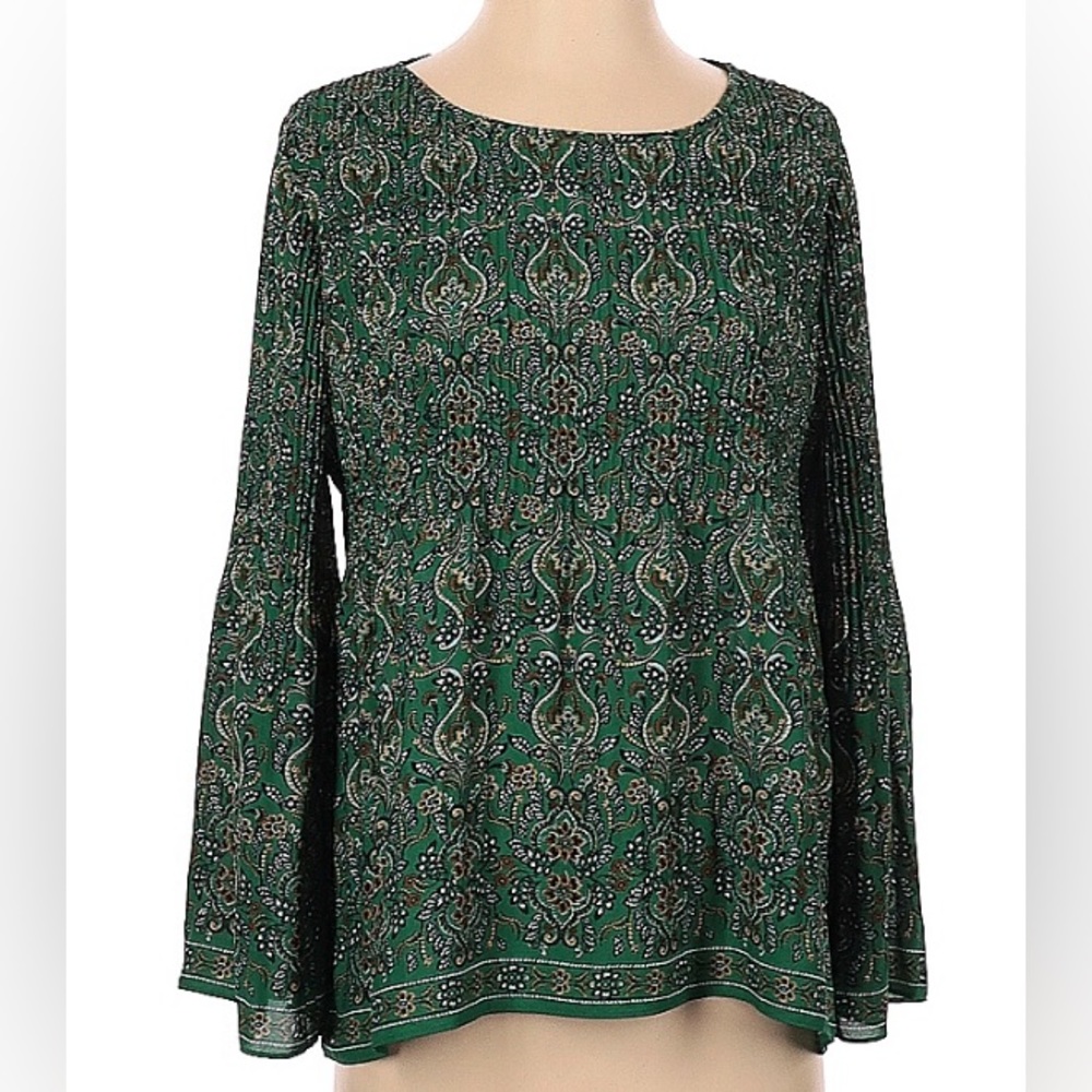 Max studio spring green blouse